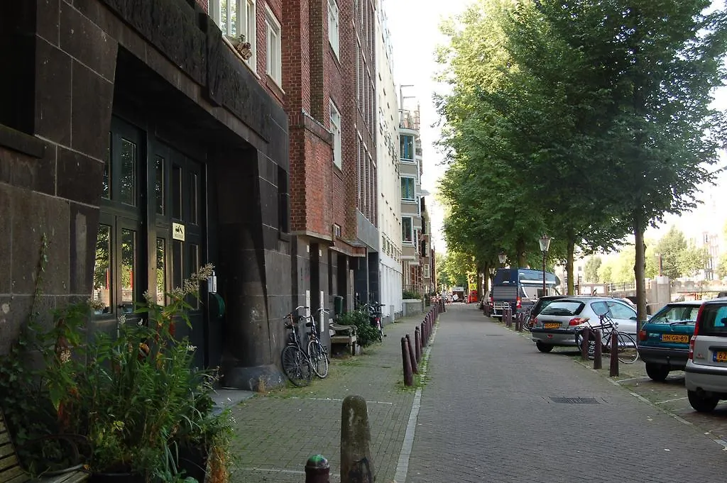 Frühstückspension Bed and Breakfast Amsterdam House Of Arts & Crafts Niederlande