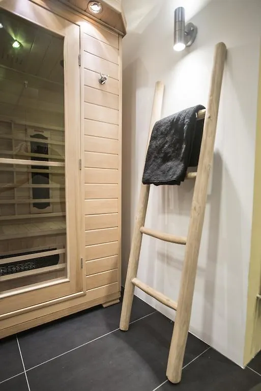 Amsterdam House Of Arts & Crafts Bed and Breakfast 0*,  Ολλανδία